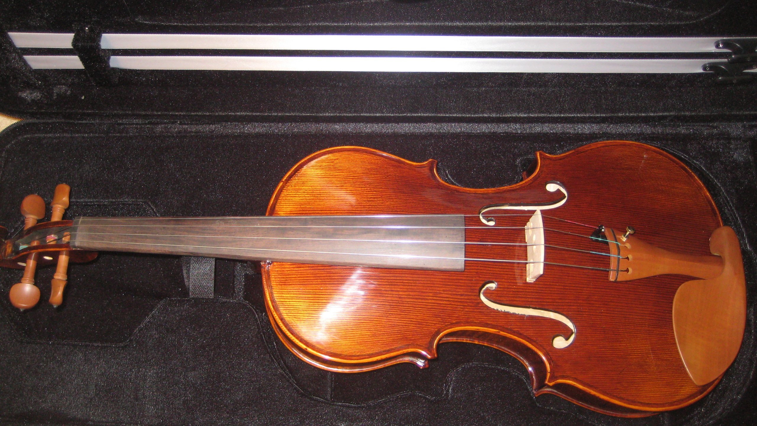 Advanced Viola, Outstanding Varnish & Tonality, 15.5"
