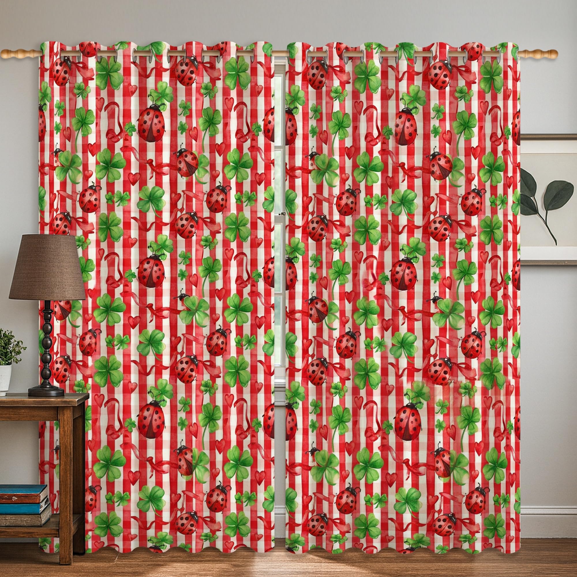 Rideaux occultants isolation thermique motif coccinelle rouge 132x183