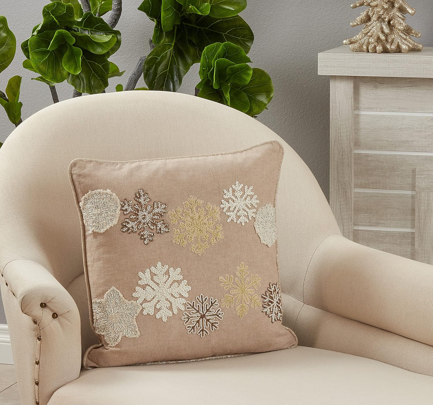 SARO LIFESTYLE Evangelina Collection Embroidered Snowflakes Throw Pillow with Poly Filling, 18", Natural
