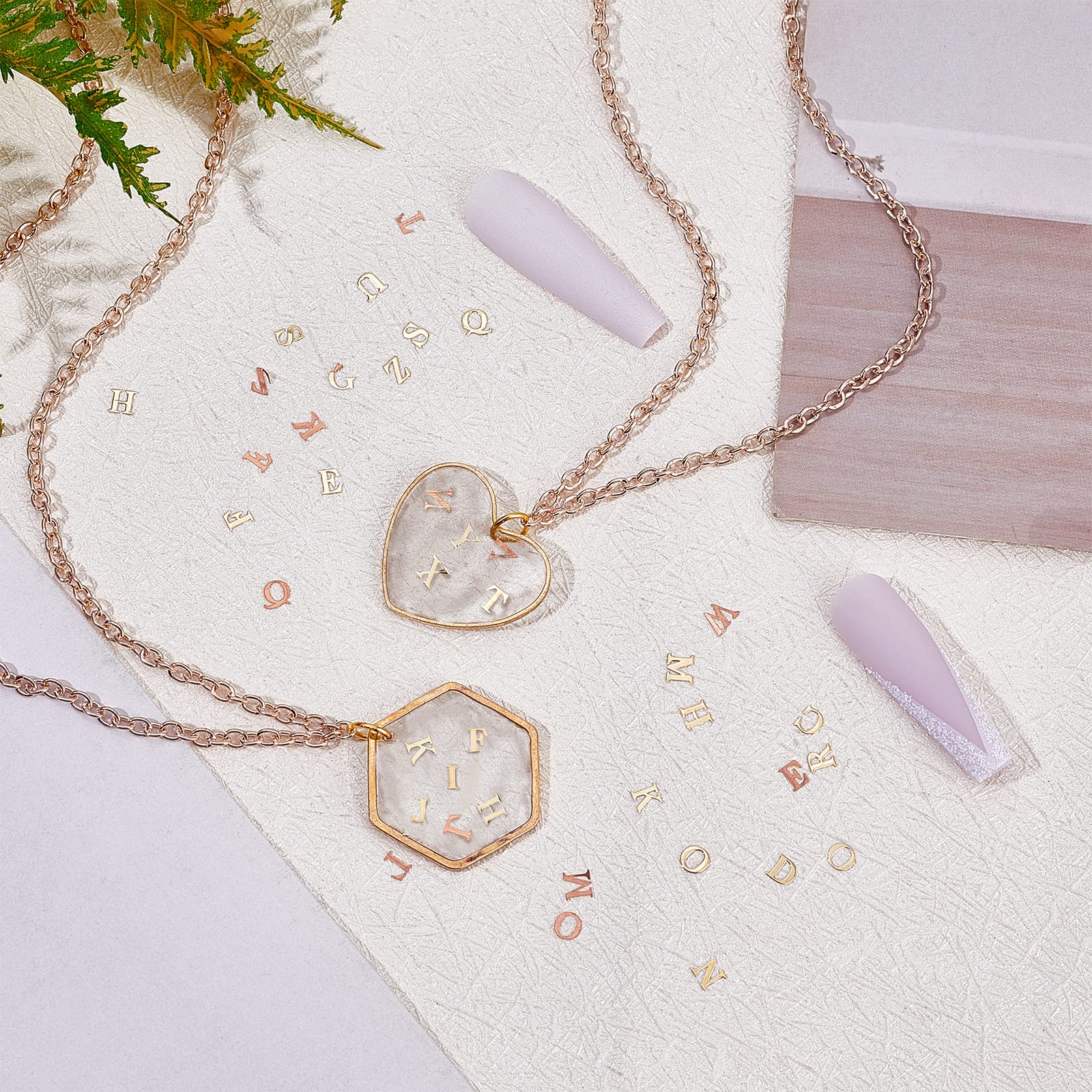 Amazon.co.jp: OLYCRAFT 約1040点 アルファベット パーツ ネイル