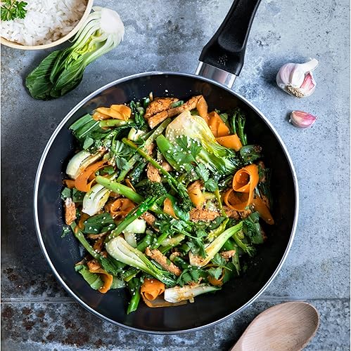 Miniatura 5 de BK Vivid Ceramic - Sartén antiadherente de inducción de 11 pulgadas, sin PFAS, apta para lavavajillas, color negro