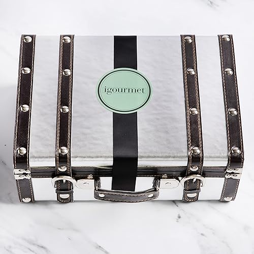 Miniatura 2 de igourmet Cesta de regalo de frutos secos y aperitivos empaquetada en una impresionante caja de plata metálica esta cesta de regalo está hecha para