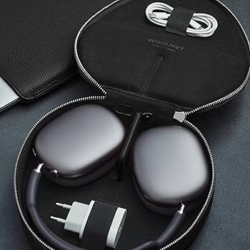 Amazon | AirPods Max用ウールナットレザーケース - ブラック