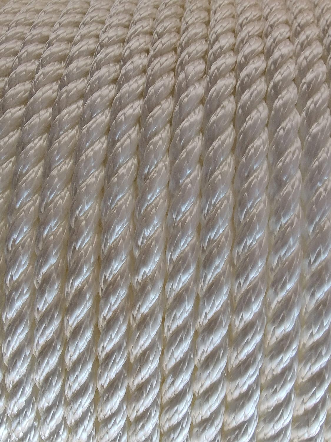 MarineNow Premium 3-Strand Nylon Anchor Rode Line (3/8", 150 feet)