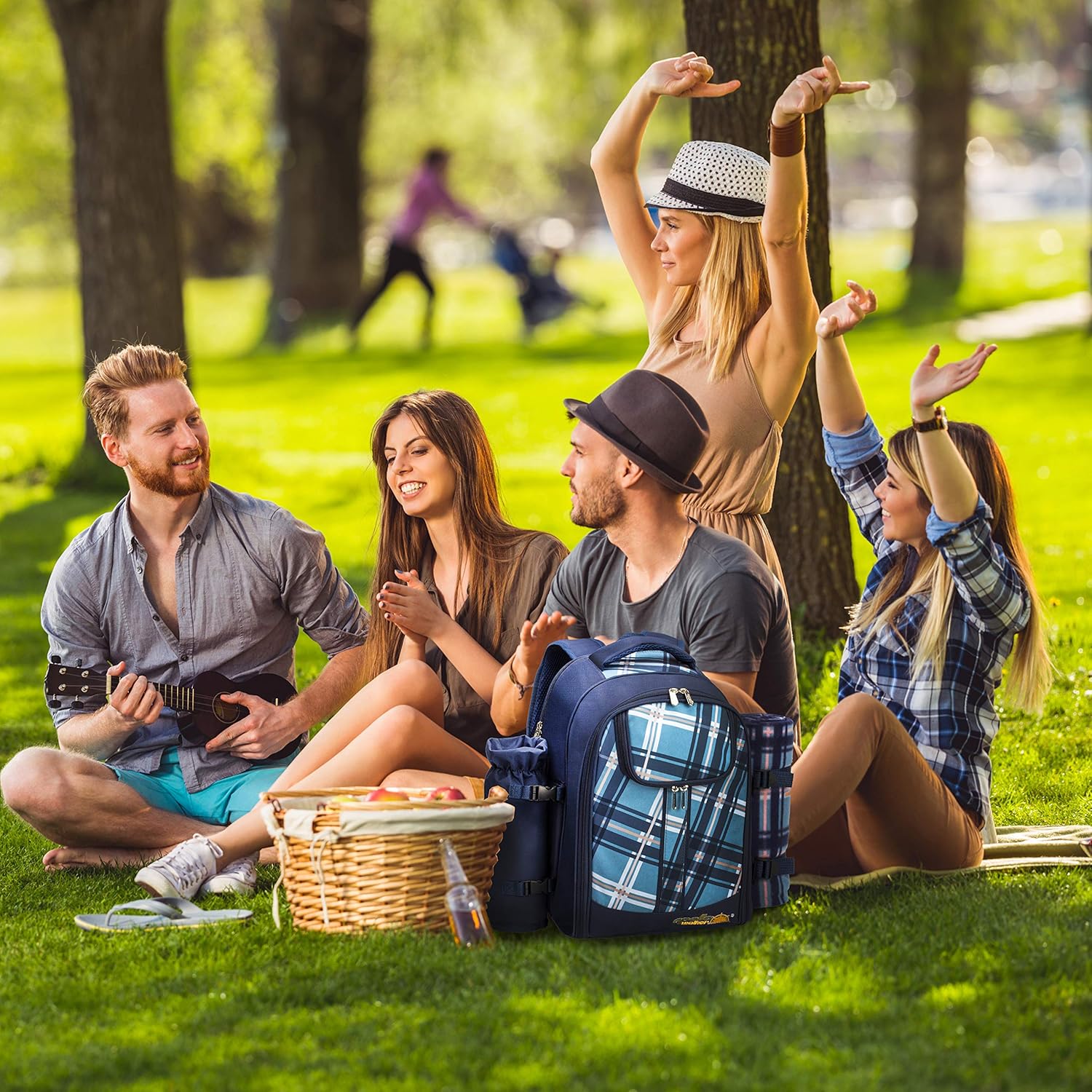 Picnic Set Backpack for 4