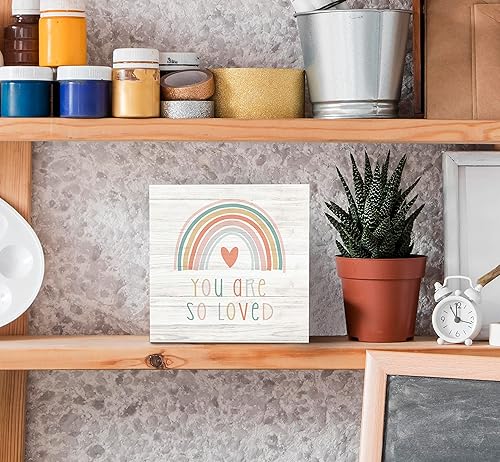 Miniatura 4 de SRADMO Letrero de madera con texto en inglés "You Are So Loved Rainbow Heart Wood" para decoración de escritorio, con citas inspiradoras para niños