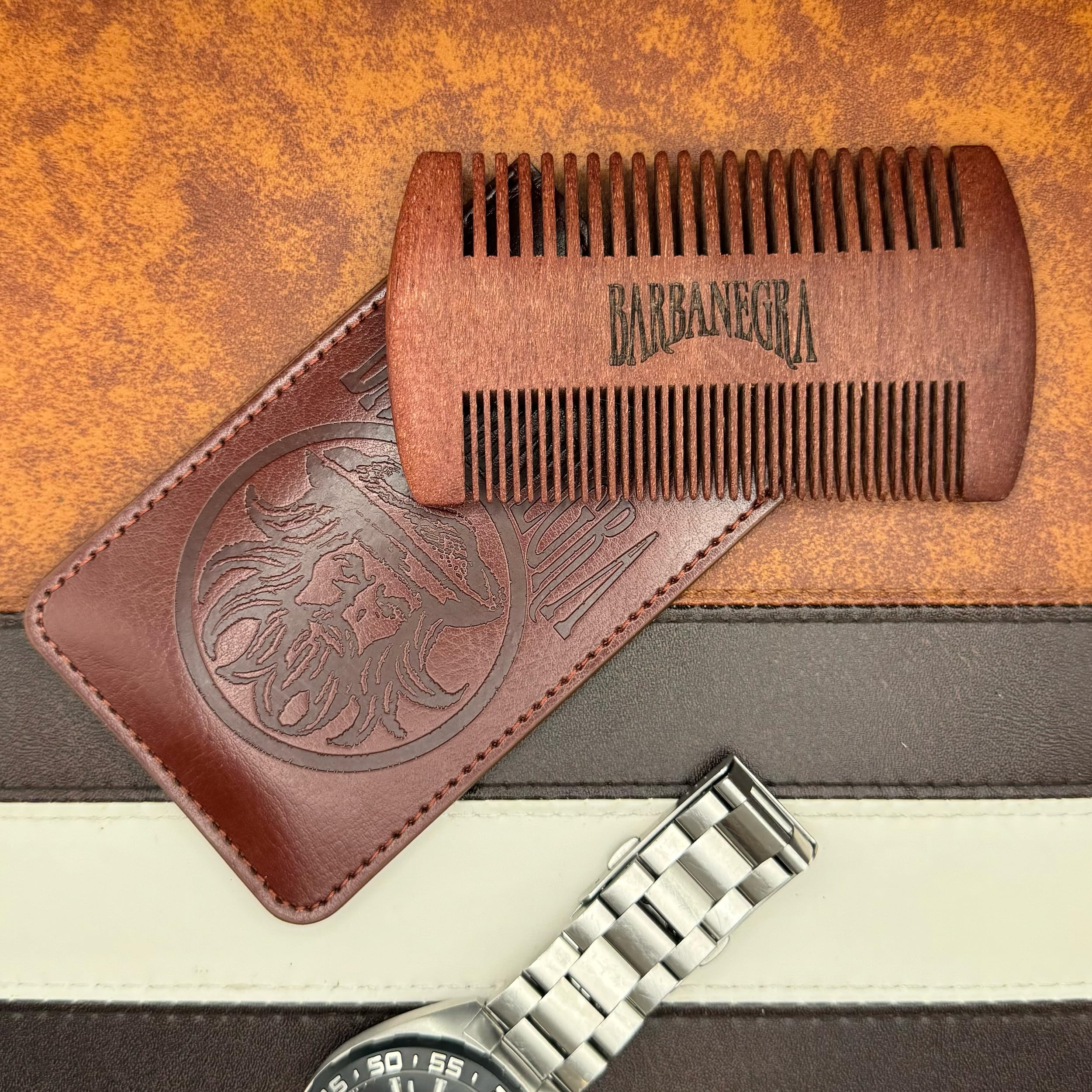 Legendary's Peine de madera para barba y bigote con funda elegante, antiestático, tamaño de bolsillo para todo tipo de barbas, marrón 6