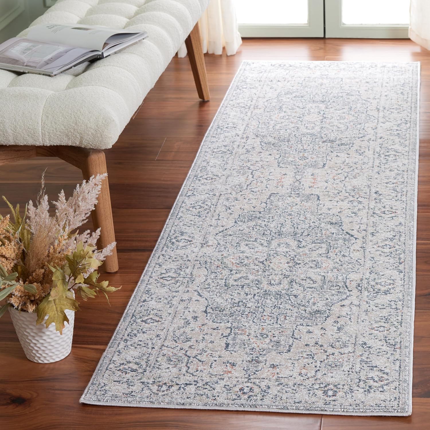 SAFAVIEH Hunter Collection Runner Rug - 2'2" x 8', Ivory Grey & Dark Grey & Beige, Non-Shedding & Easy Care, Ideal for Living Room, Bedroom, Home Office, Dining Space (HUN103A-28)