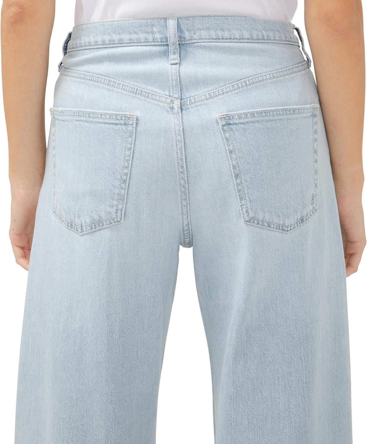 Silver Jeans Co. Women's Standard and Plus Size Be Easy Straight Leg Drawstring Jeans, Light Wash - Image 5