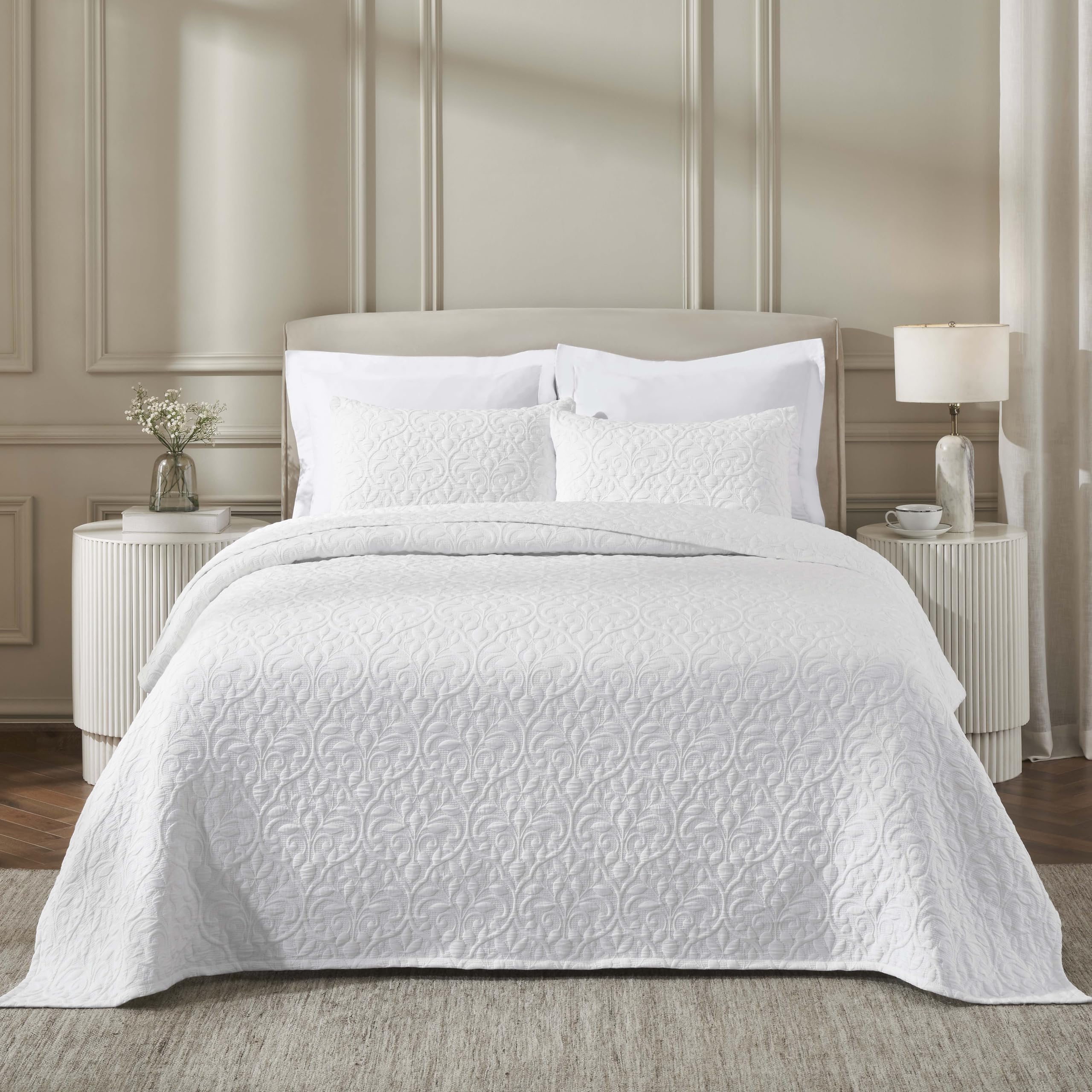 Superior Cotton Blend Coverlet Home Decor Decorative Bed Spread Aesthetic Master Guest Bedroom Medium Weight Blanket Matelasse Coverlet
