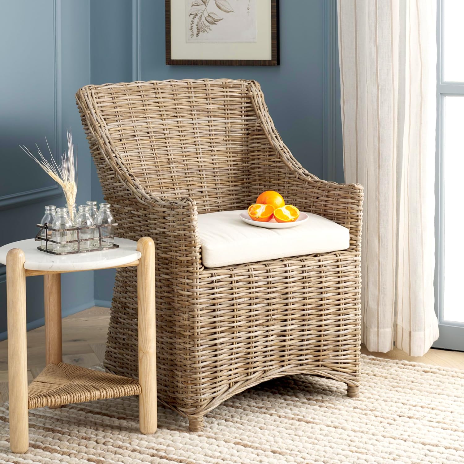 Gianni Arm Safavieh Arm Chair Gino Black And White Arm Chair By - Main Image