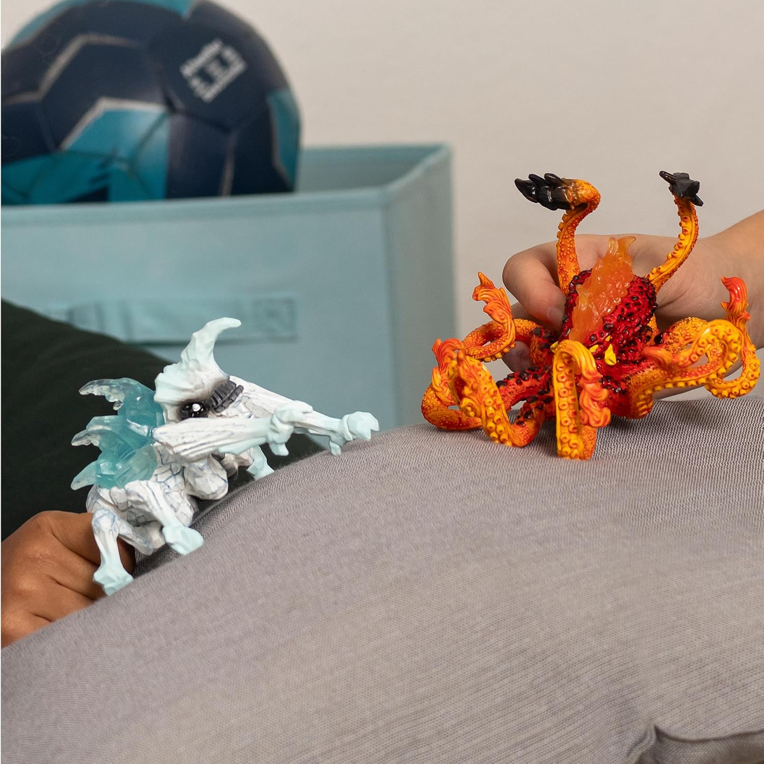 schleich Eldrador Creatures - 2 PC Ice Bug vs Fire Kracken Playset - Monster Battle Toys for Boys and Girls - Beast Figurines for Imaginative Play for Kids Ages 6+ | 70826