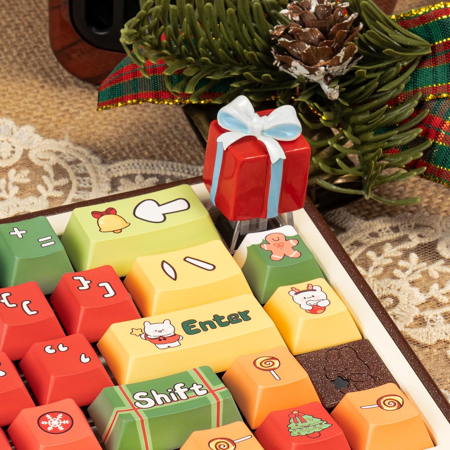 2Pcs Funny Keycaps, Custom Christmas Theme 3D Artisan Keycaps, Cute ESC Key Caps Personalized Replacement Key Caps for Cherry MX Mechanical Gaming Keyboards（Christmas Tree, Gift Boxes）