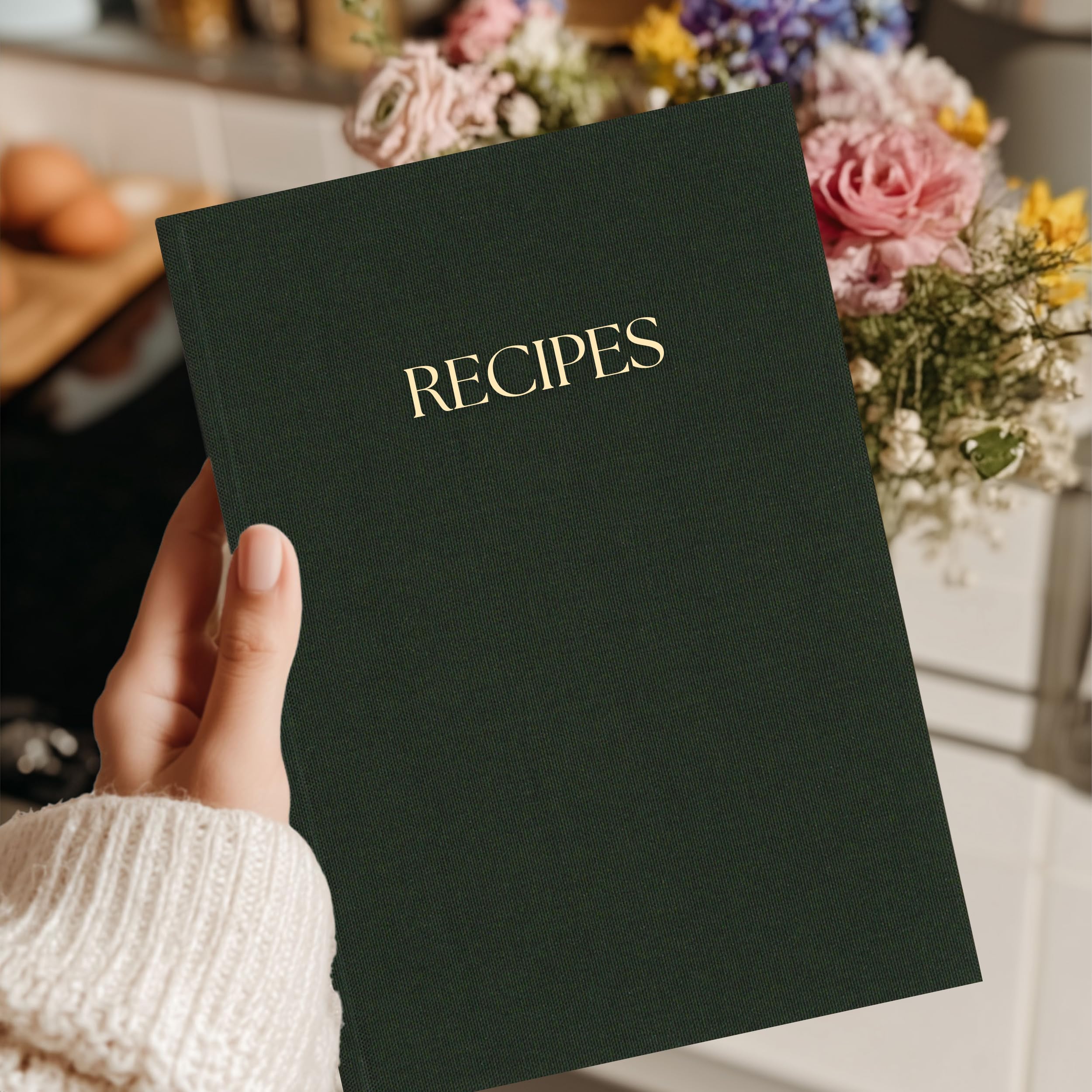 Cuaderno de recetas en blanco, libro de recetas de 8.5 x 6 pulgadas con tapa dura de tela resistente al agua de alta calidad. Diario de cocina personalizado para tus propias recetas familiares, libro