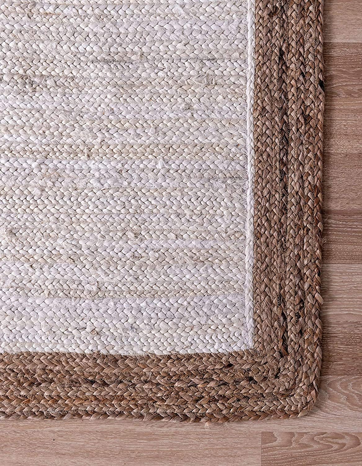 Tapis décoratif en jute naturelle tressé fait à la main