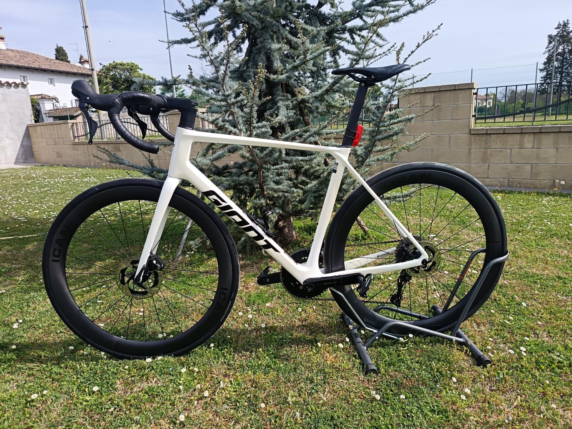 ICAN AERO(Plus) Disc 40mm/50mm 1355g/1382g/1400g/1430g Carbon Road Bike Wheelset 700C Disc Brake 18.35mm/23mm Inner Width Clincher Tubeless Compatible