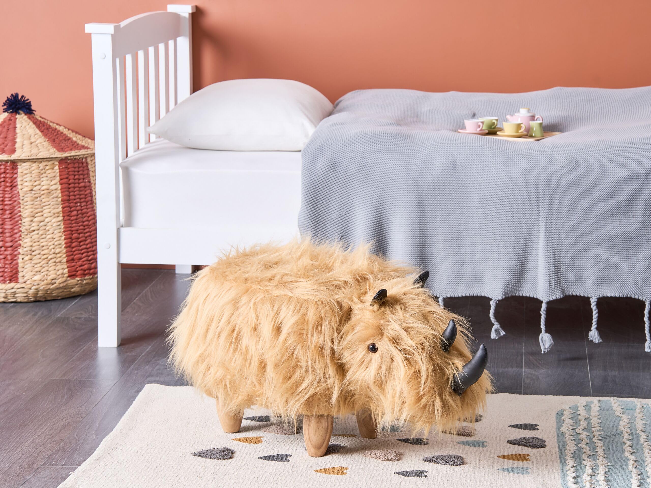 Beliani Flauschiger Hocker in Tierform Felloptik sandbeige Tierhocker für Kinder Rhino