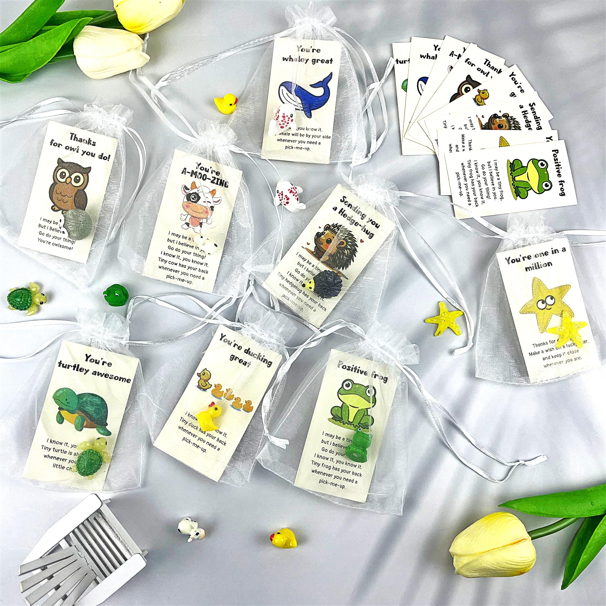 32 Set Employee Appreciation Gift Bulk 32 PCS Cards Organza Bags Funny Resin Animal Figures Hedgehog Cow Owl Duck Turtle Starfish Frog Whale for Coworkers Staff Office Favors 96 PCS