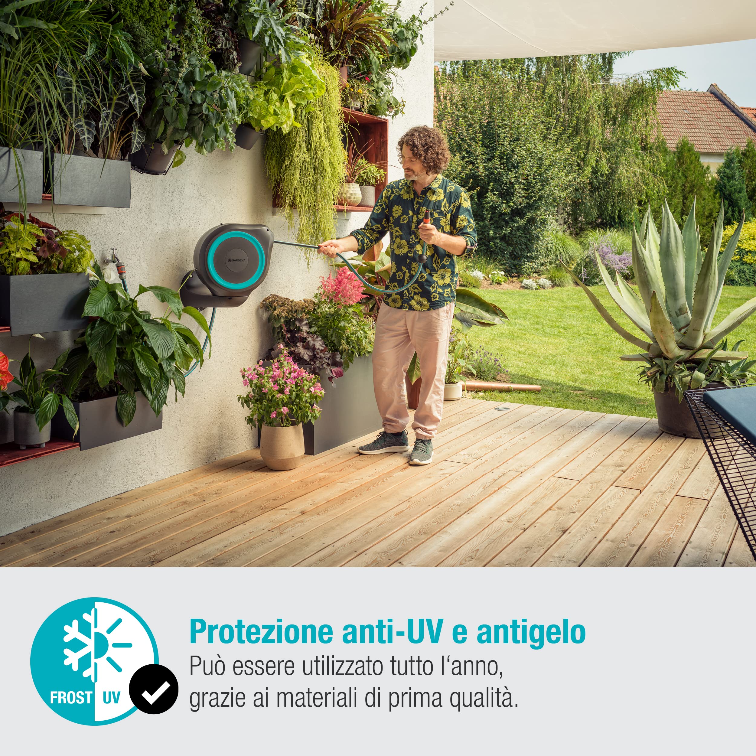 Gardena Avvolgitubo da Parete RollUp S: incluso Tubo da Giardino 15 m con Lancia e Raccordi, Avvolgimento Automatico, Ruotabile di 180 gradi, per Giardini Piccoli e Terrazzi, Azzurro (18600-20)