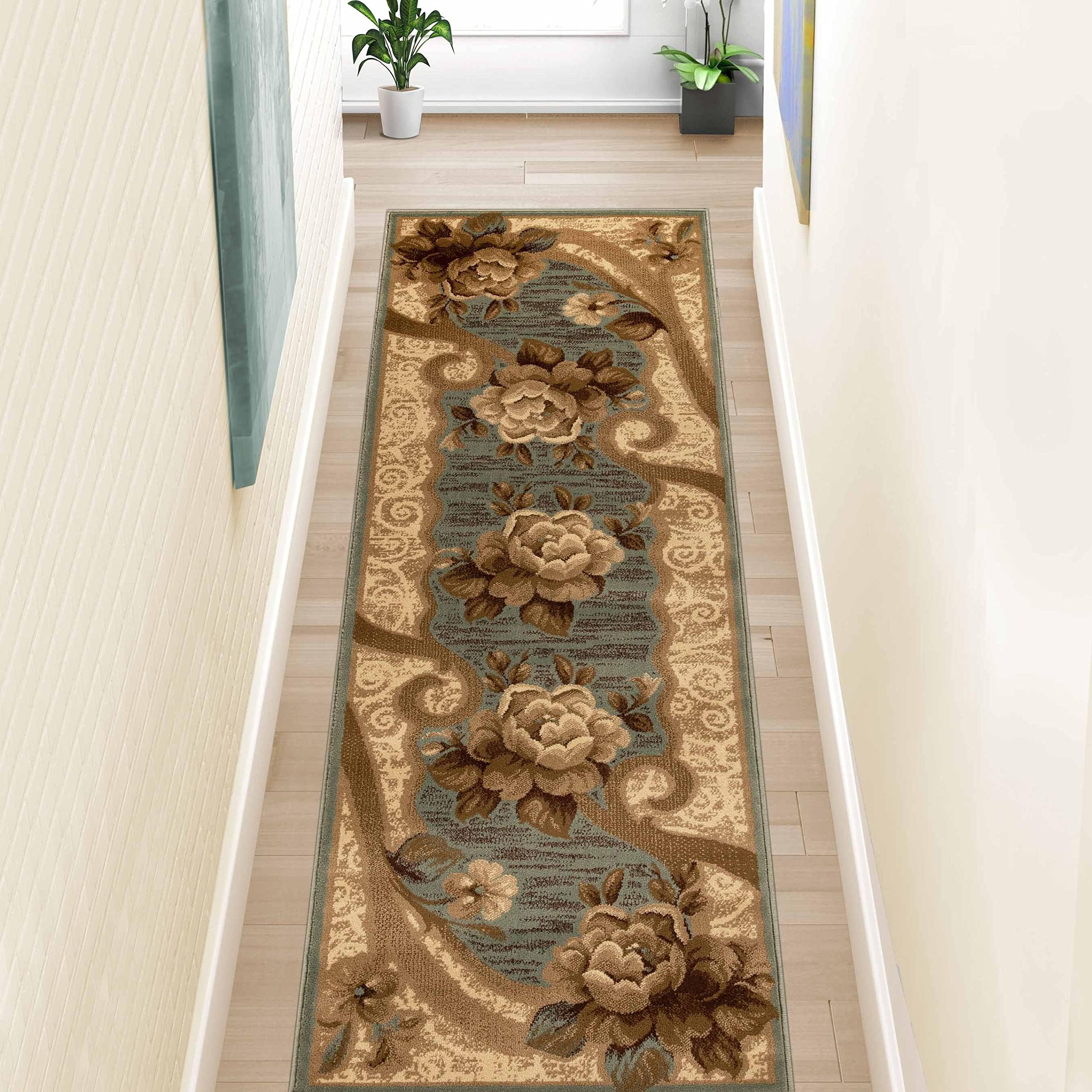 Tapis moderne en peluche collection Rinceau motif floral élégant