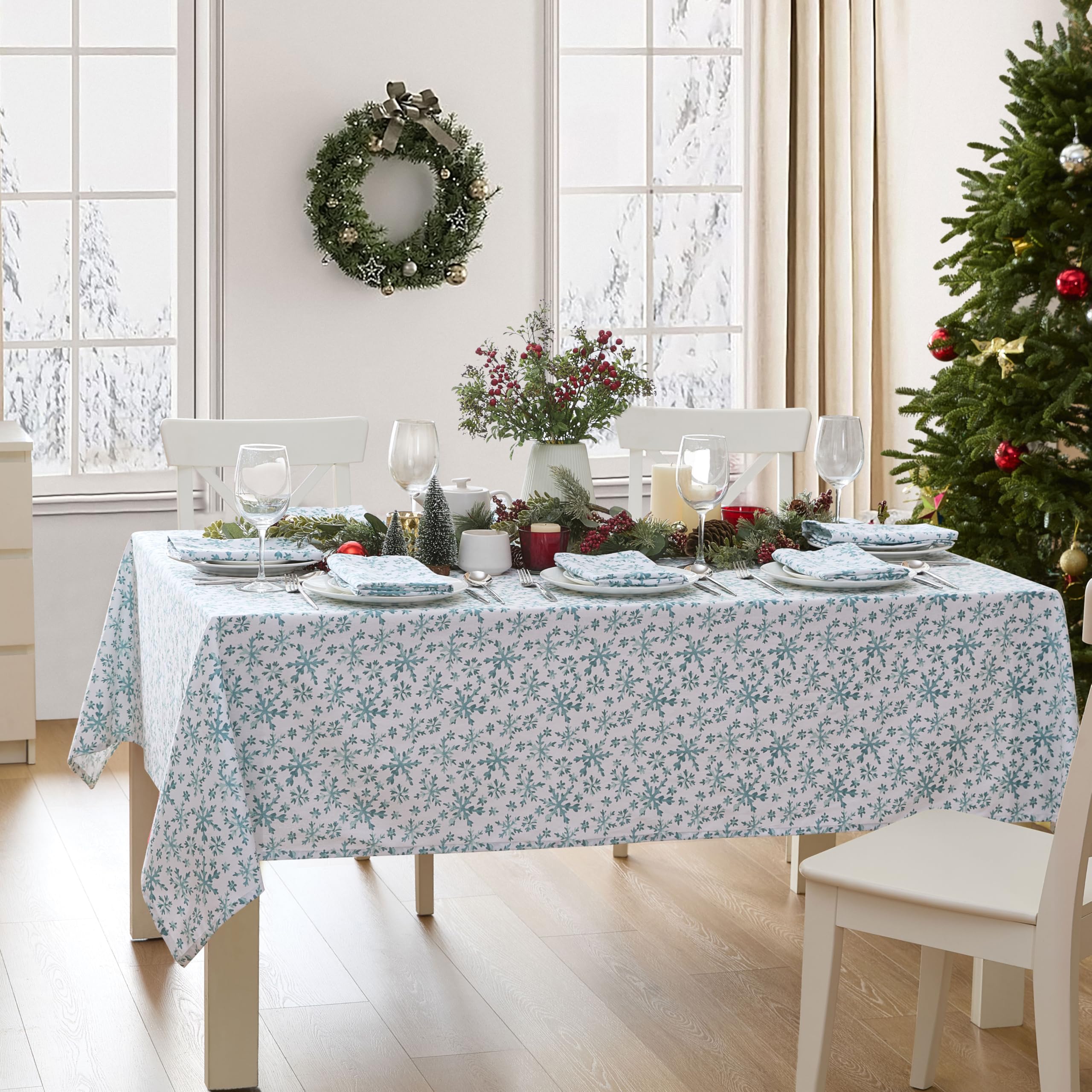 Lintex Mantel de tela de algodón con copos de nieve azul congelado, azul y blanco, mantel de algodón de fácil cuidado, 152 x 213 cm, oblongo/rectangular