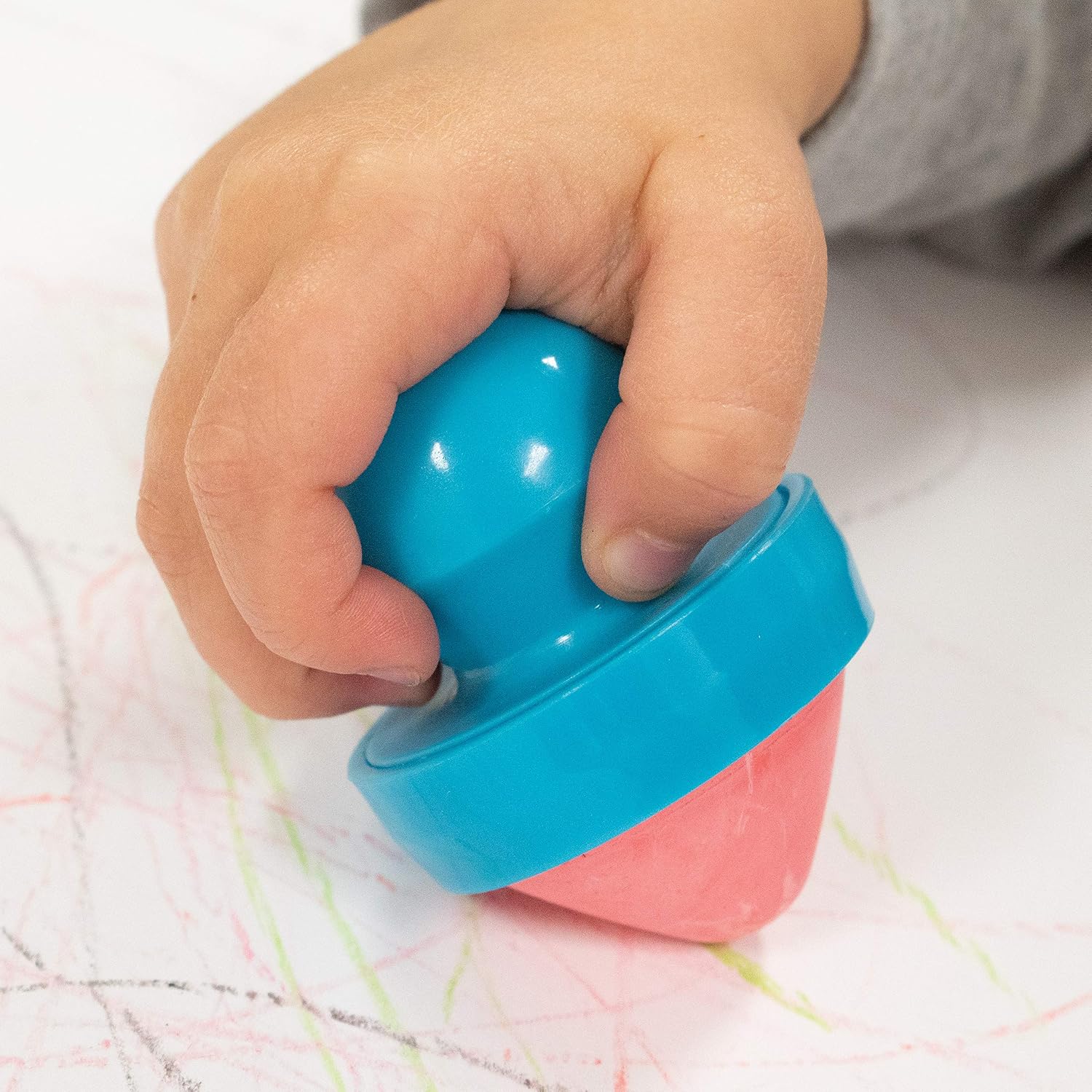READY 2 LEARN Easy Grip Chalk - 6 Colors - 18m+ - Non-Toxic Toddler Sidewalk Chalk - Easiest to Hold - Refills Available