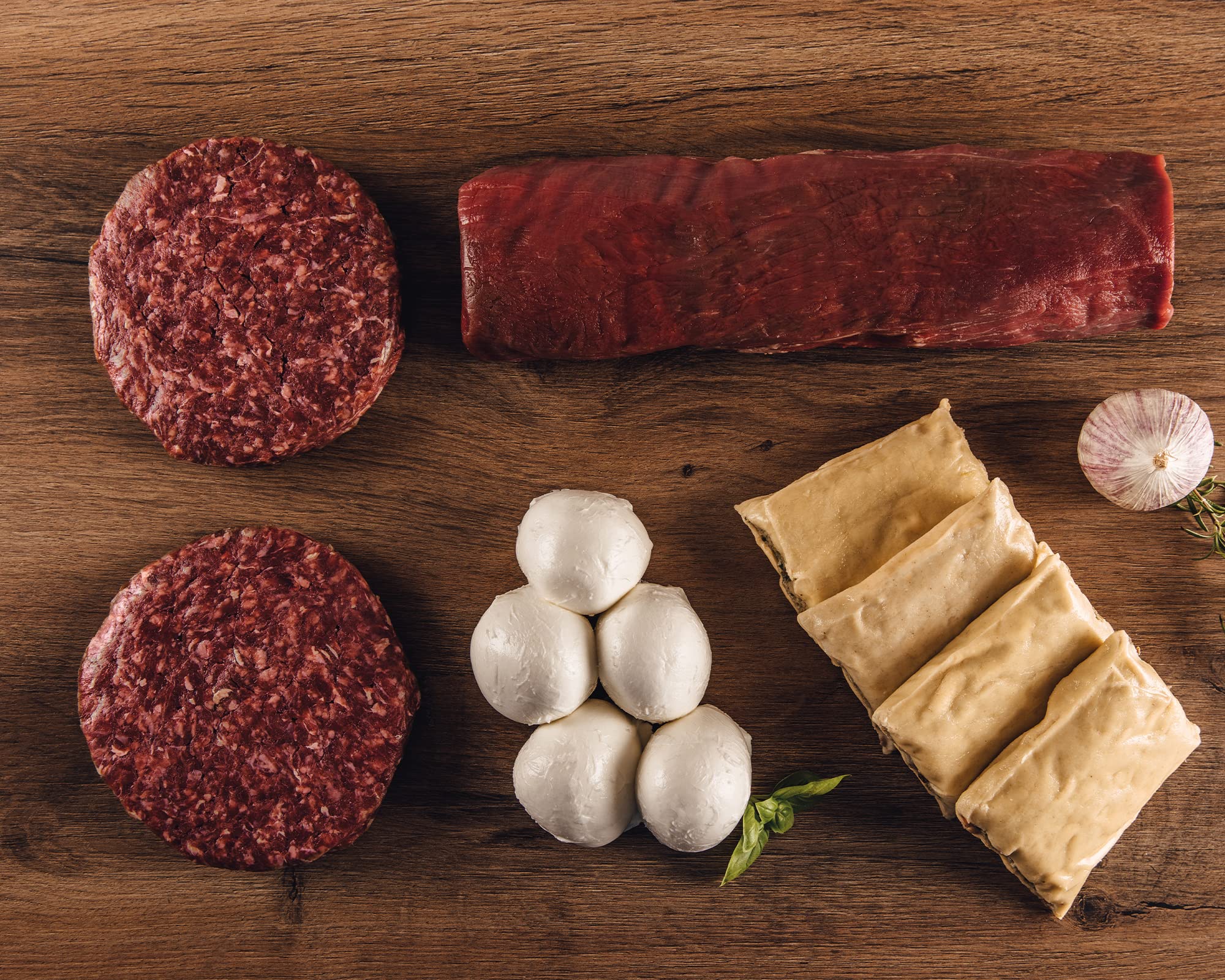 BÜFFEL BILL Chef's Selection - 1,6kg I Büffel Filet Center Cut, Königsmaultaschen, Mozzarella di Bufala Campana D.O.P. & 4 Gourmet Burger Patties