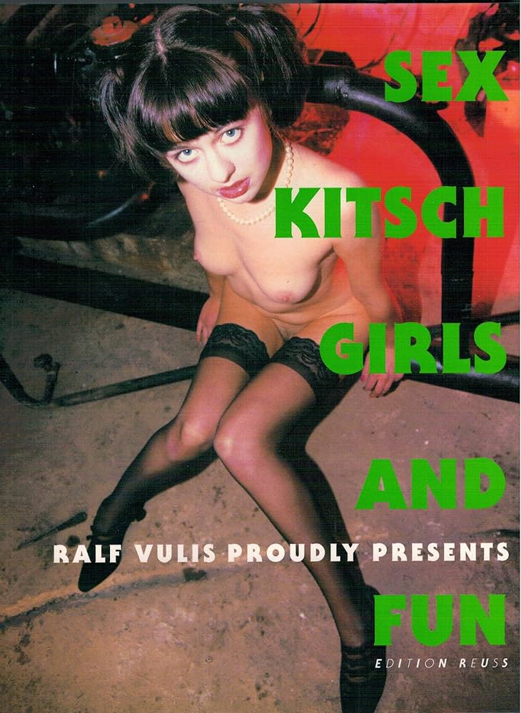 nude amazon girl Sex, Kitsch, Girls and Fun (Nude Photography Collection) | Vulis, Ralf,  Vulis, Ralf |本 | 通販 | Amazon