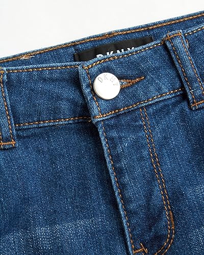 Miniatura 4 de DKNY Pantalones cortos de mezclilla elásticos con 5 bolsillos para niña grande
