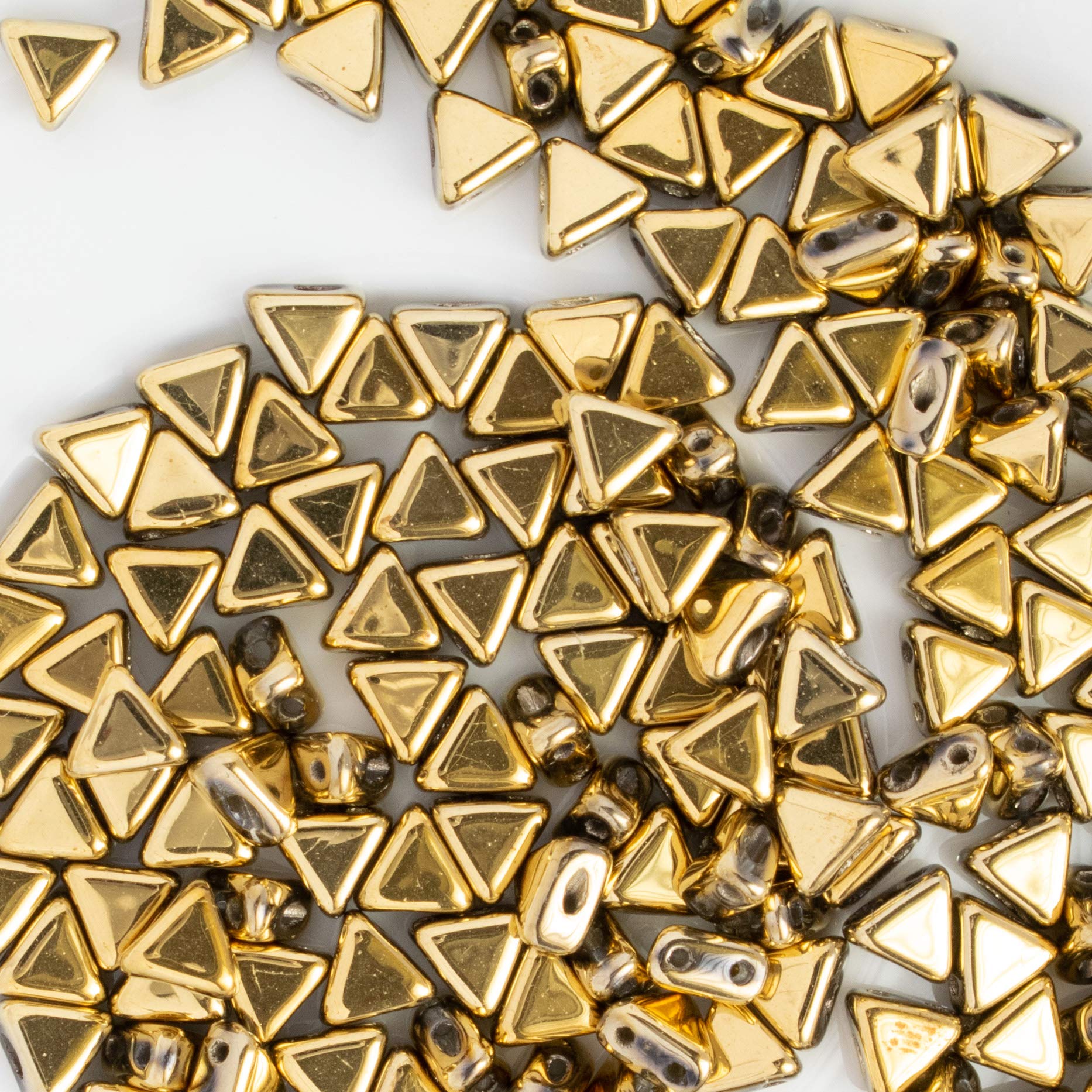 Les perles par Puca, Kheops par Puca Beads 6 mm, Crystal Full Amber (5g), Two Hole Triangle Shaped Beads from France for Jewellery Making, Beading, Embroidery, Art and Craft