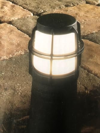 هامبتون باي LED الجهد المنخفض ضوء بولارد الأسود