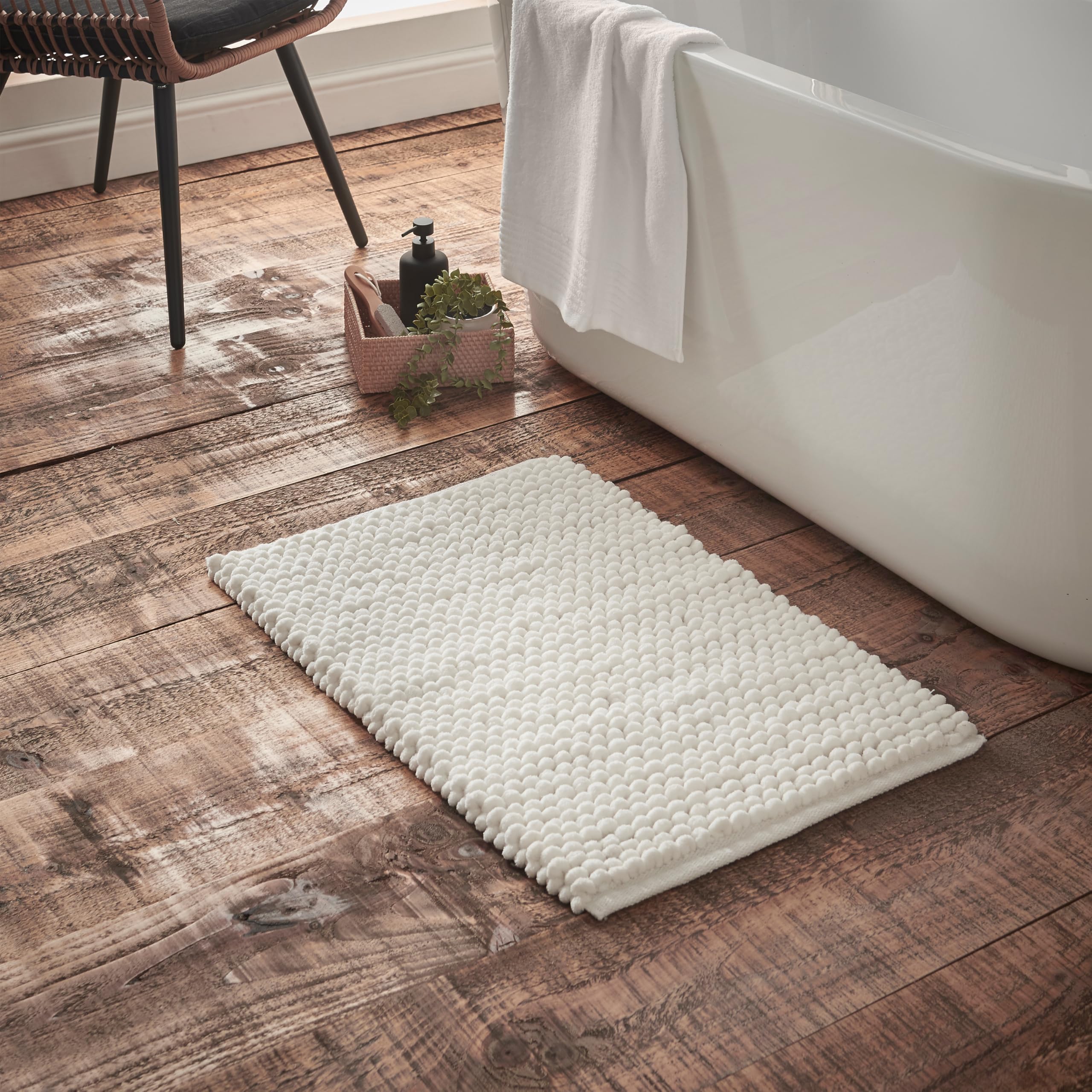 Bianca White Aspen Bobble 50X80 Cm Bath Mat