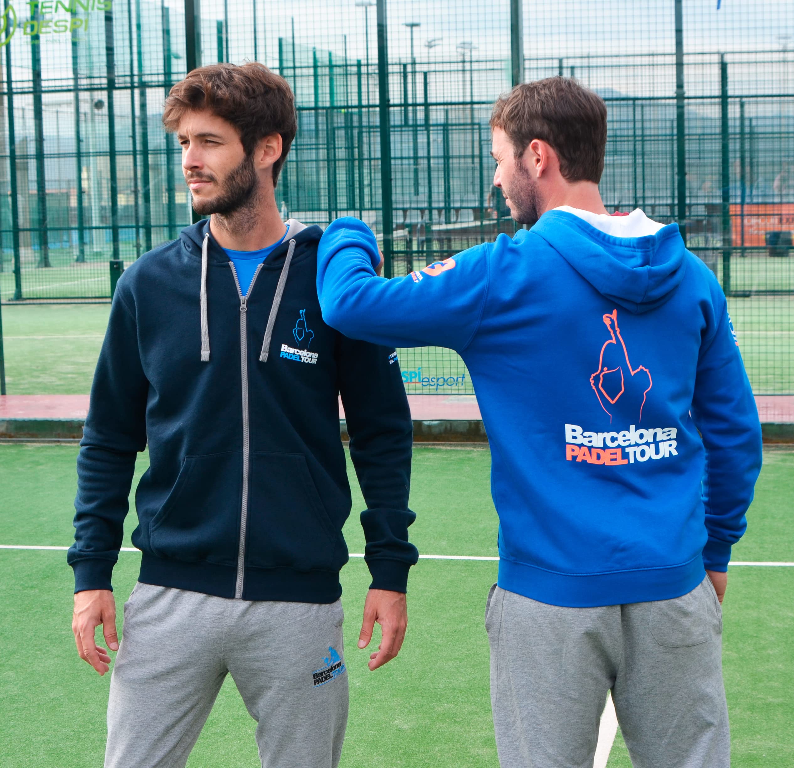 Barcelona Padel Tour - Sudadera con Capucha y Cremallera con Logo Hombre - Chaqueta de Deporte con Estampación de Pádel - Ropa Deportiva de Algodón