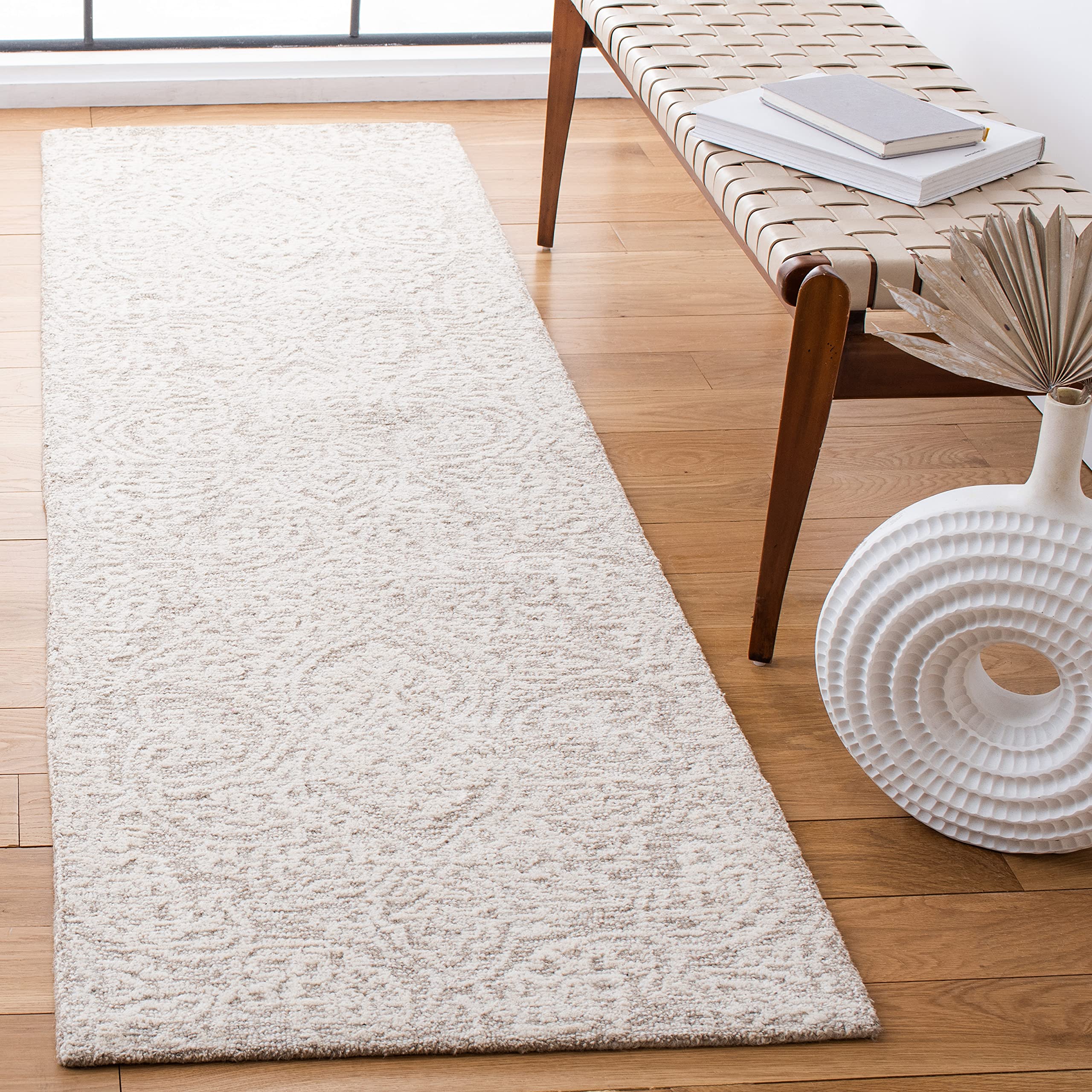 SAFAVIEH Metro Collection Runner Rug - 2'3" x 12', Natural & Ivory, Handmade Wool, Ideal for Hallway, Foyer, Entryway, Bedroom (MET998A)