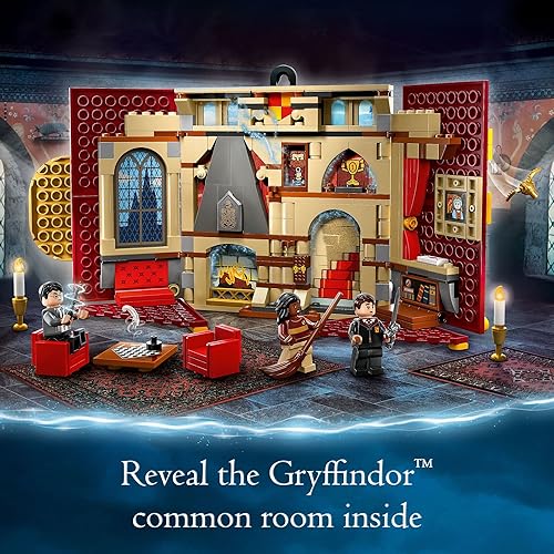 Miniatura 4 de Lego Harry Potter Gryffindor House Banner Set 76409 con elementos de construcción de LEGO - Castillo Hogwarts Common Room Toy o exhibición de pared,