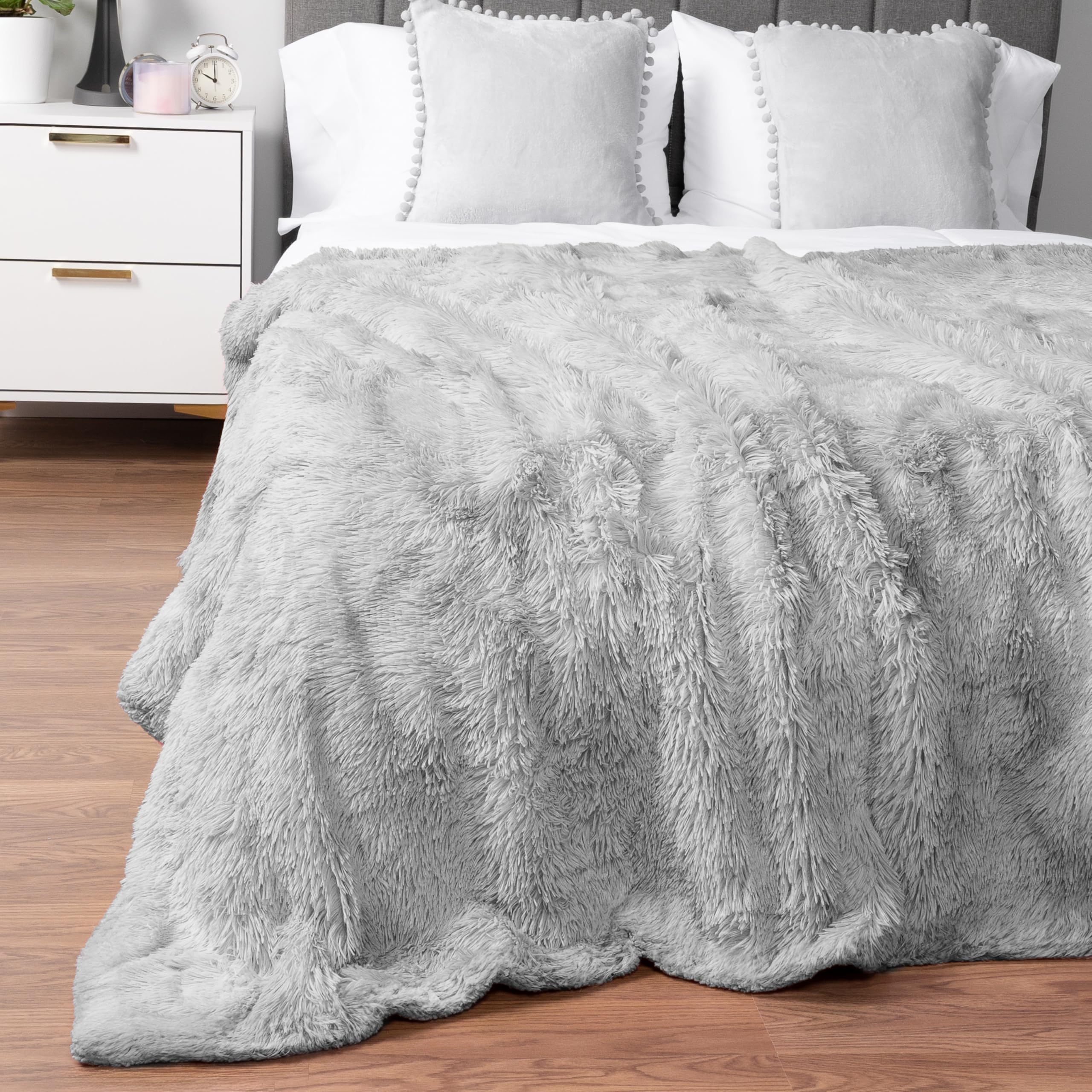 PAVILIA Coperta soffice per divano, letto singolo, super morbida e spessa, in finta pelliccia, 60 x 80 cm, grigio chiaro