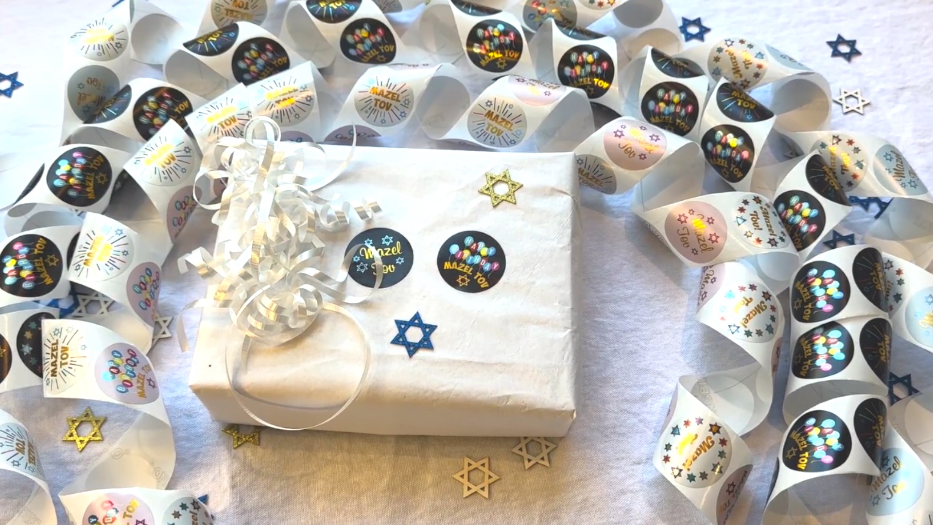 250 Mazel Tov Stickers Roll - Jewish Party Decor For Bar/Bat Mitzvah Celebrations