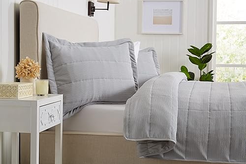 Great Bay Home - Edredón tamaño matrimonialqueen, gris claro, de elastano, de 3 piezas con 2 fundas, colchas modernas, acogedoras y para todas las