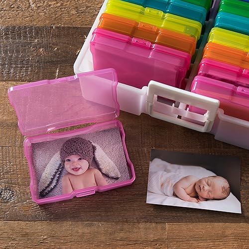 Miniatura 7 de IRIS USA - Caja de almacenamiento de fotos de 4 x 6 pulgadas, paquete de 2, contenedor de mango discreto con 16 fundas de organización para fotos,