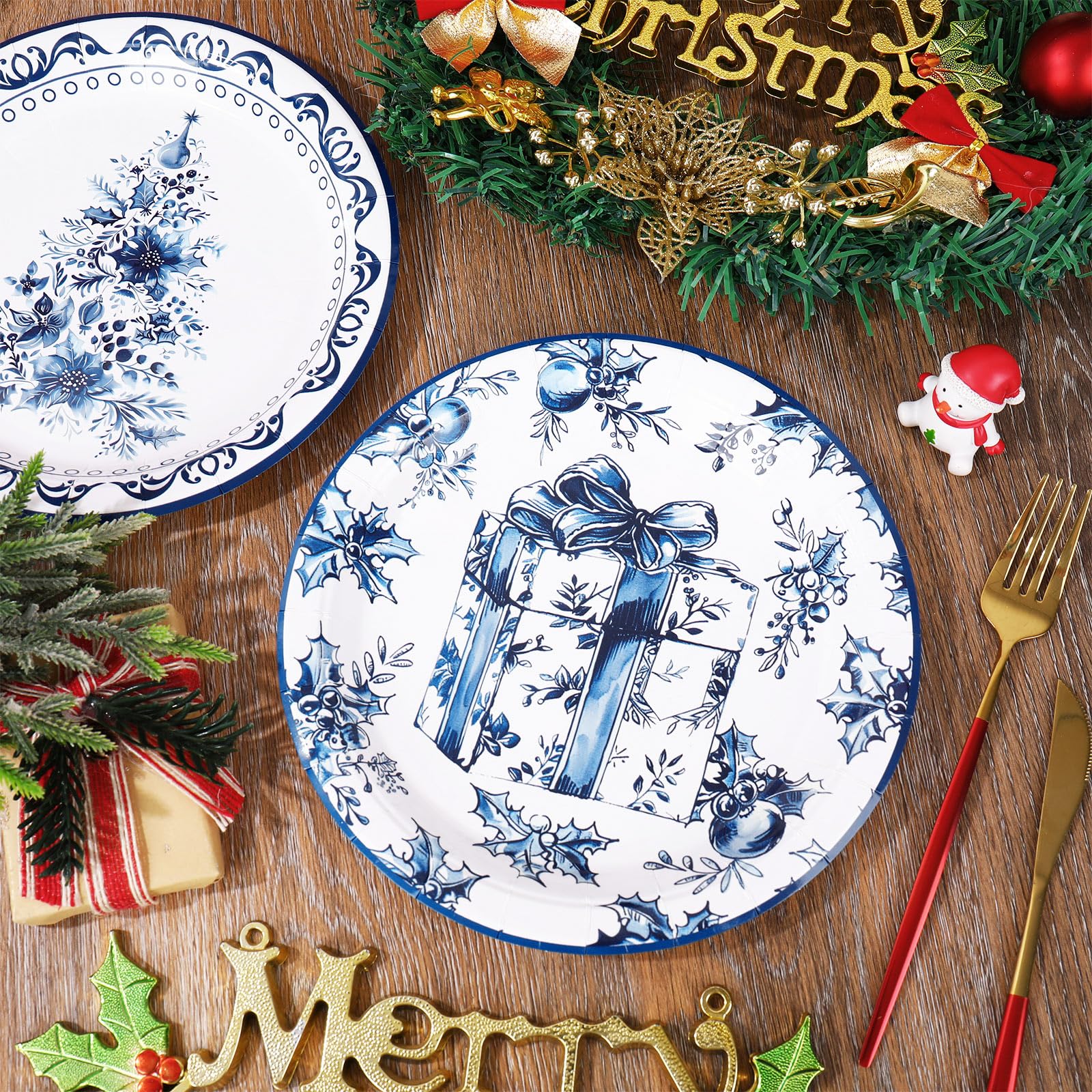 Amazon.com: Whaline 40 Pcs Christmas Paper Plates 4 Designs