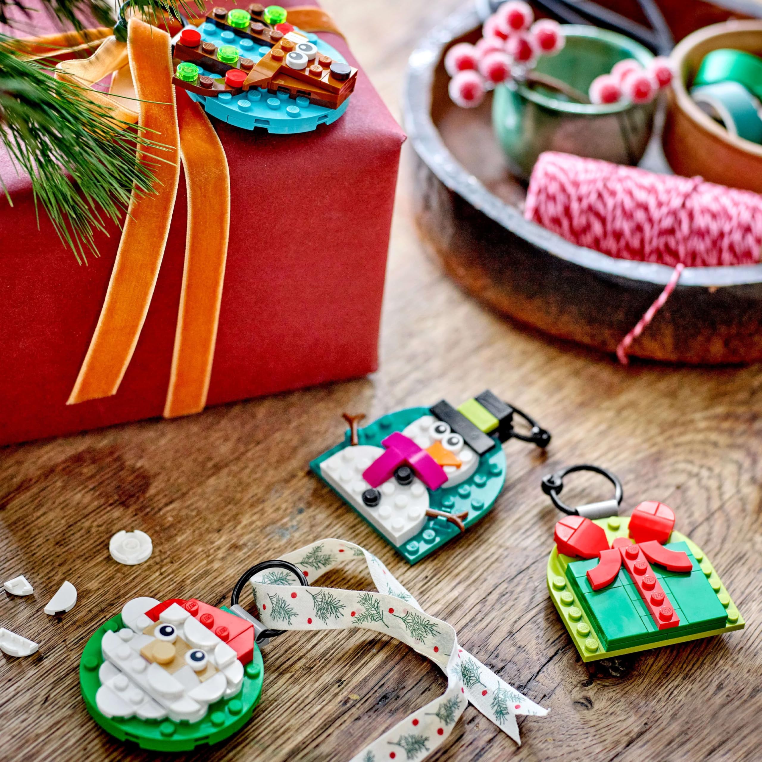 LEGO Christmas Ornament Selection, Building Toy with 4 Hanging Decorations incl. Santa - Image 4