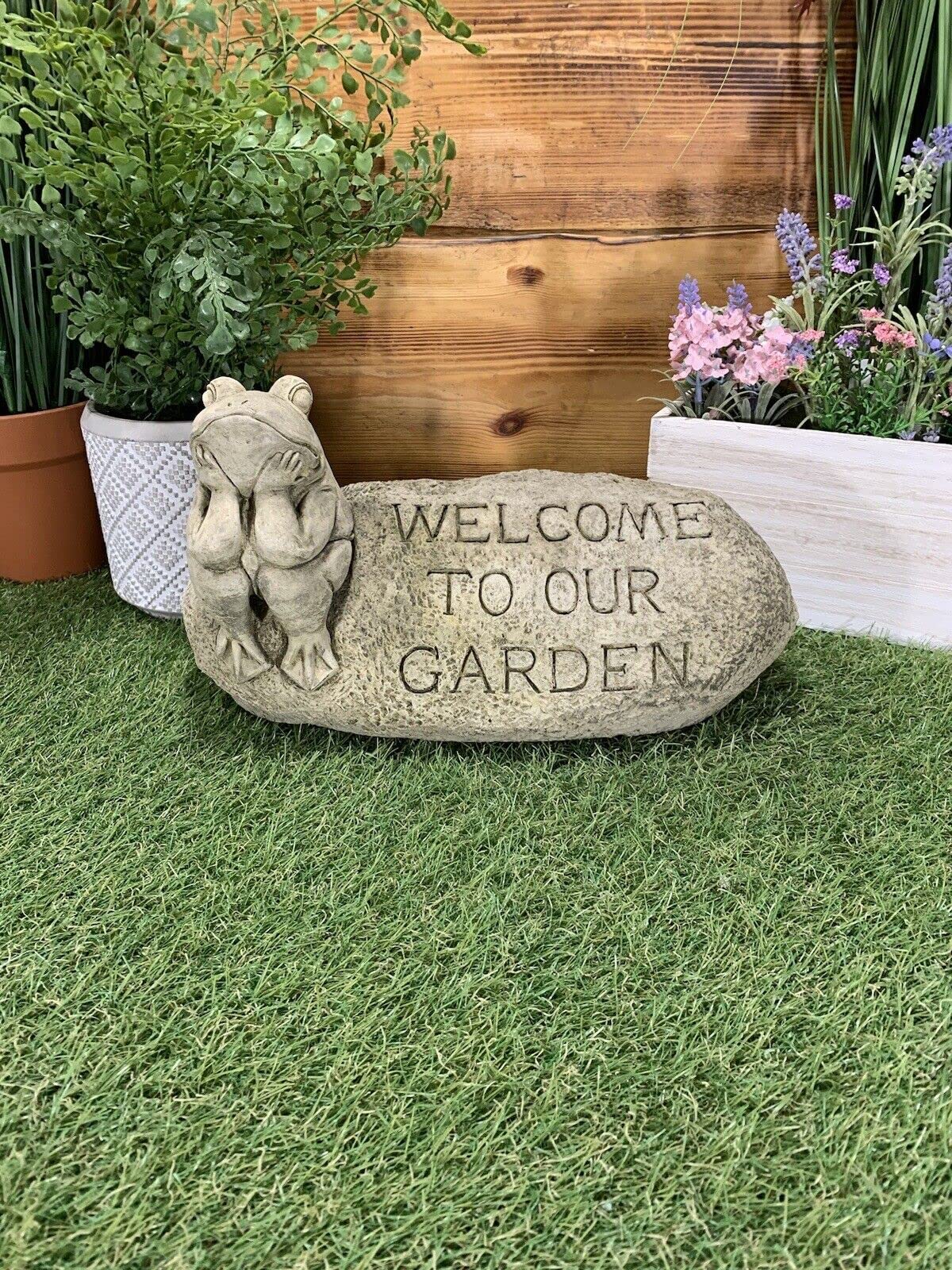 J And L Stone Ornaments Stone Garden “Welcome To Our Garden” Frog Toad Statue Ornament