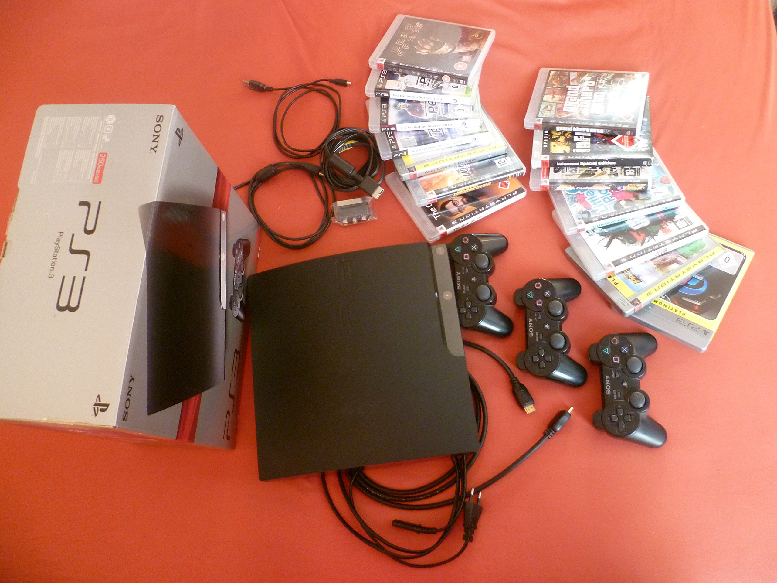 PlayStation 3 - Konsole Slim 250 GB inkl. Dual Shock 3 Wireless Controller + Gran Turismo 5 Prologue und Motorstorm: Pacific Rift