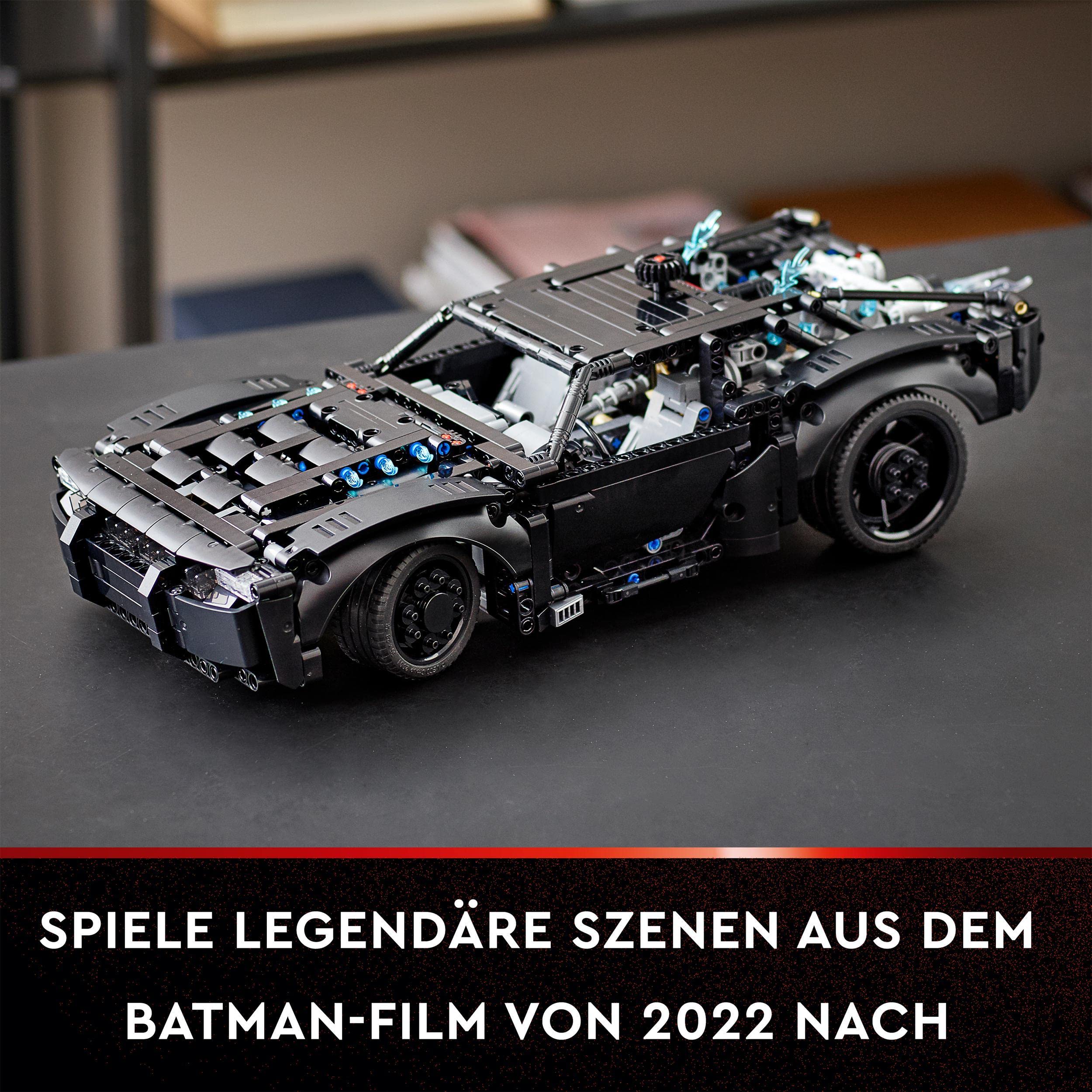 LEGO 42127 Technic BATMANS BATMOBIL Spielzeugauto, Modellauto-Bausatz aus dem Batman-Film von 2022 mit Leuchtsteinen, Auto-Spielzeug für Kinder und Jugendliche, Geschenk für Fans des Films