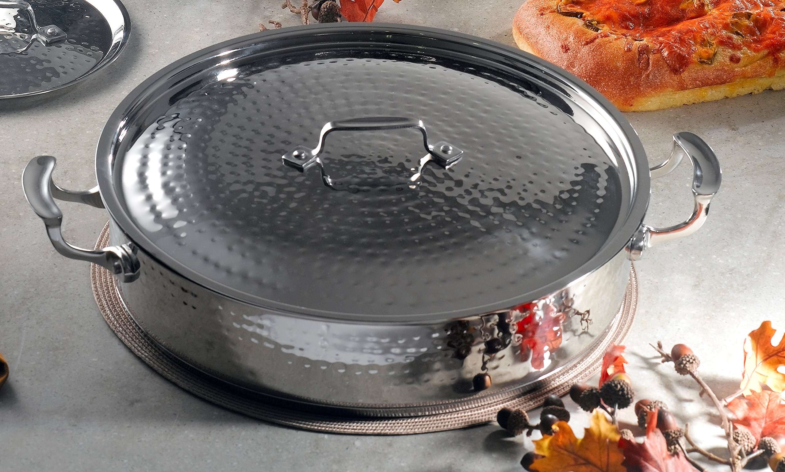 Bon Chef 60032HF Stainless Steel Induction Bottom Cucina Pot with Cover, Hammered Finish, 9 Quart Capacity, 14-5/8