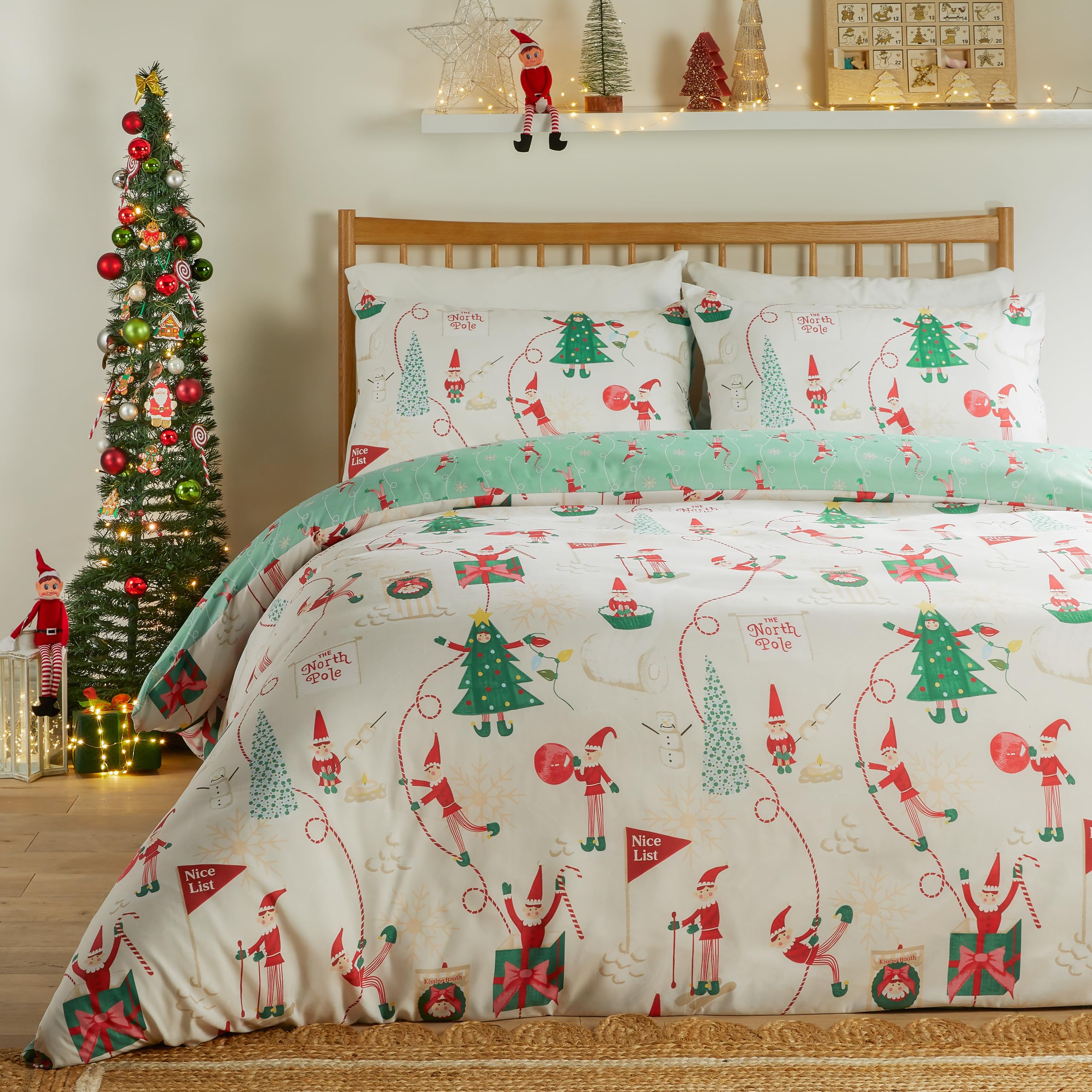 furn. Duvet Day Elfie Duvet Cover Set – Festive Reversible Bedding (Cream/Mint - Double)
