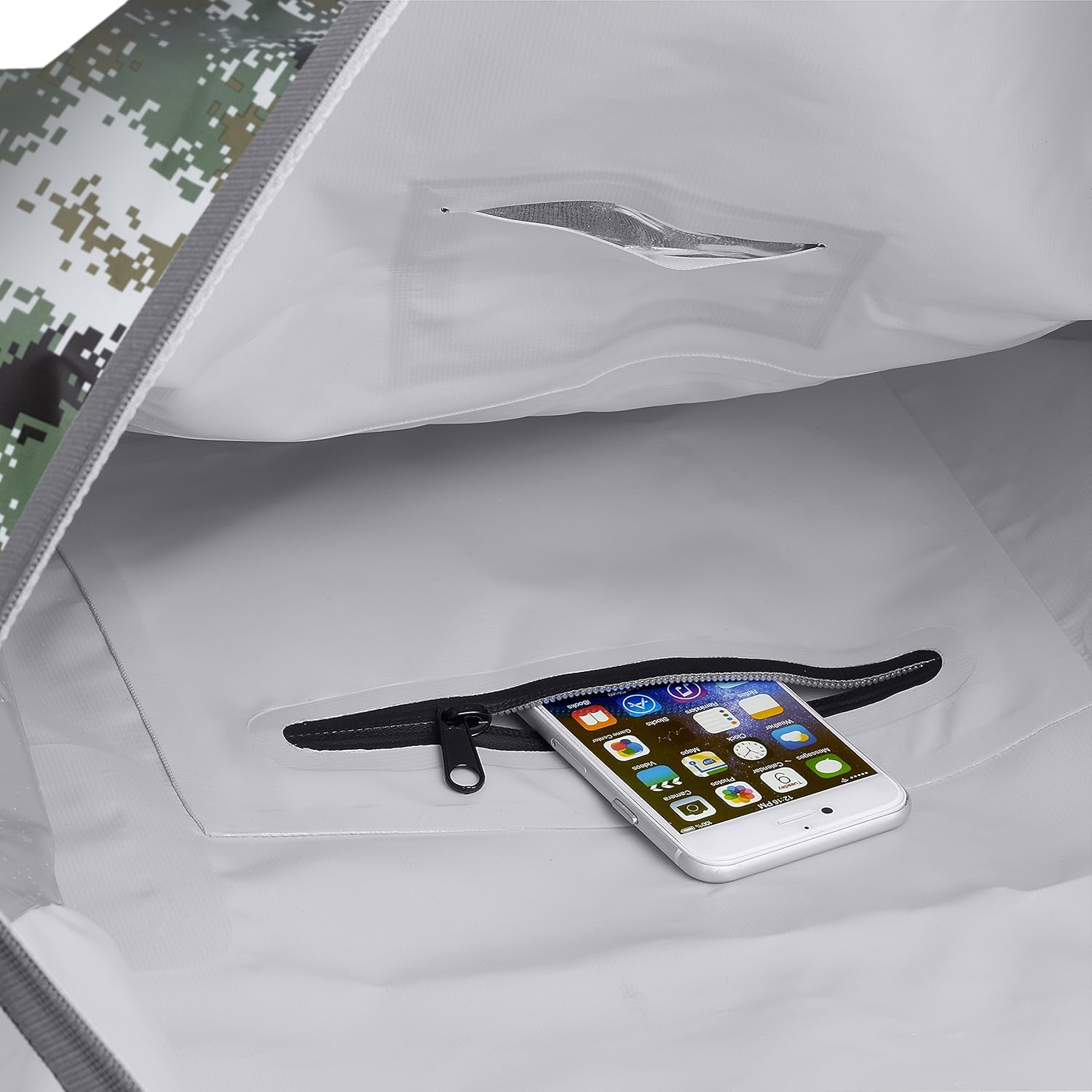 Skog Kust DuffelSak Waterproof Duffel Bag | 40L DigiCamo