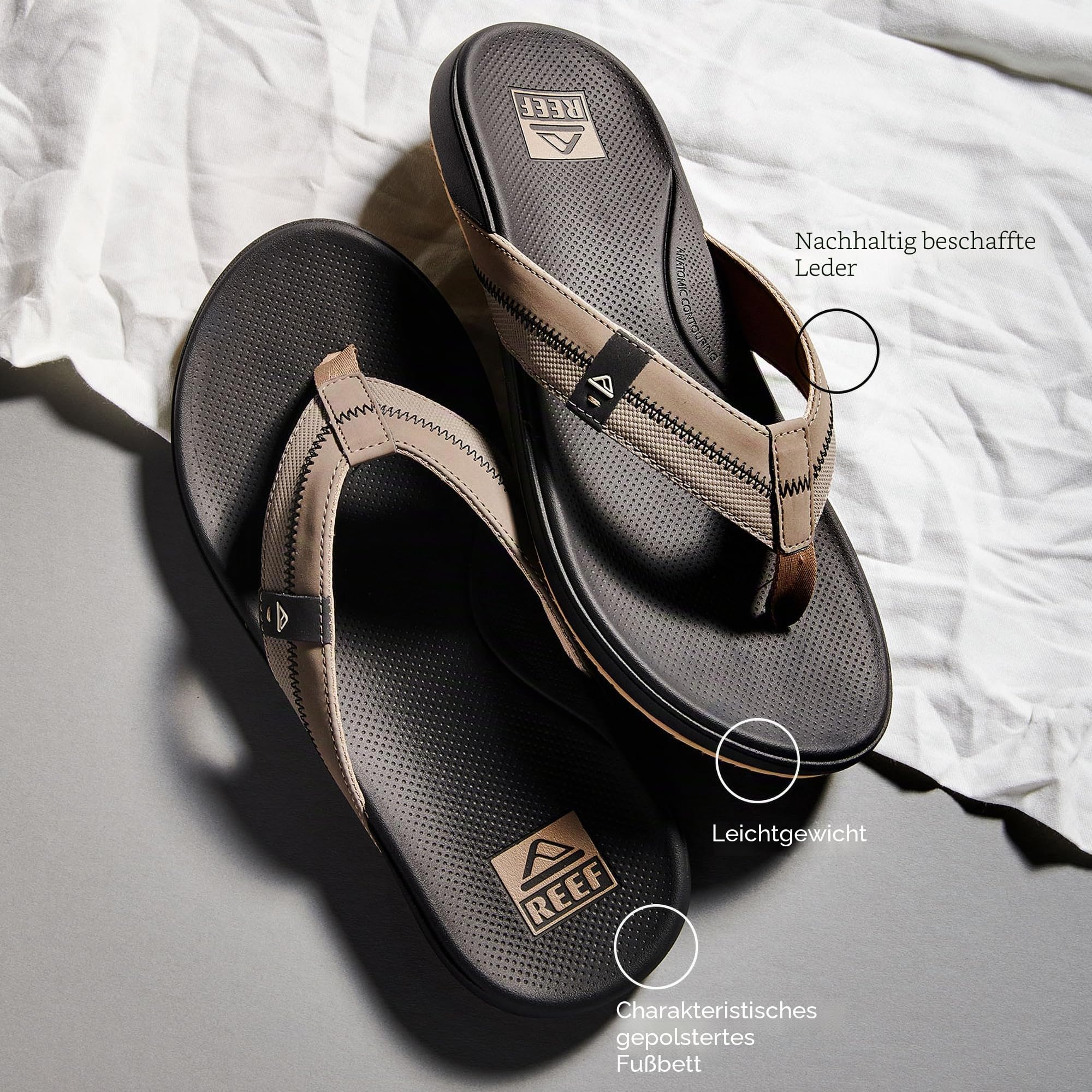 Reef Zehentrenner Sandale Cushion Phantom Cork | Ultraweiche Flip-Flops, gepolstertes Fußbett, leicht, Unterstützung des Fußgewölbes, verbesserte Griffigkeit
