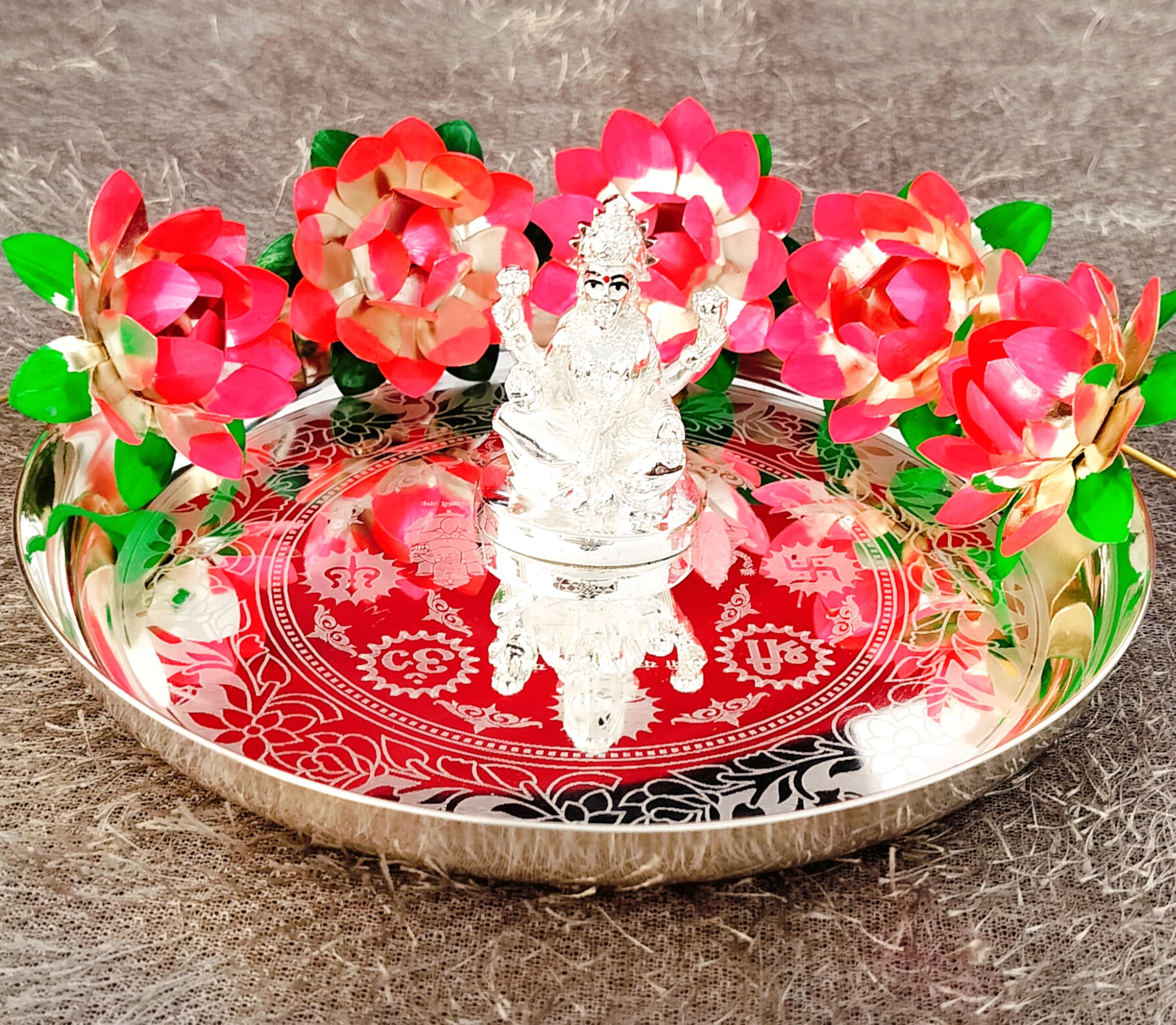 Ensemble Laxmi Pooja argenté pour pendaison de crémaillère