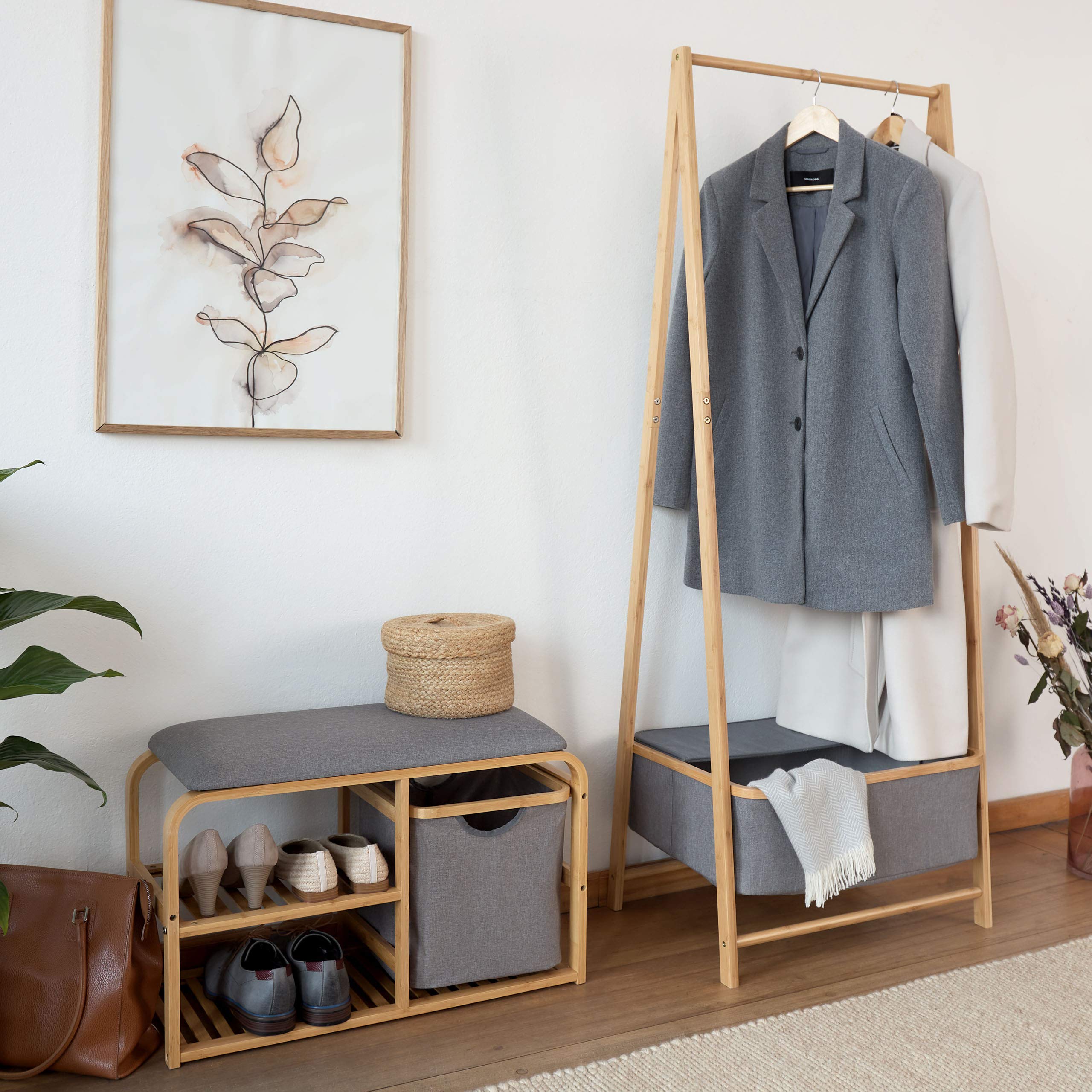 Lumaland Kleiderständer aus Bambus 159 x 60 x 45 cm Beige